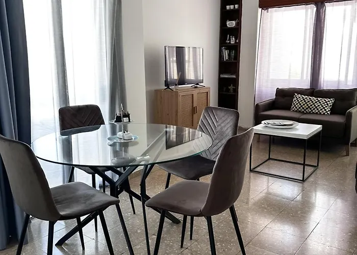 דירה Comfortable Engomi ניקוסיה